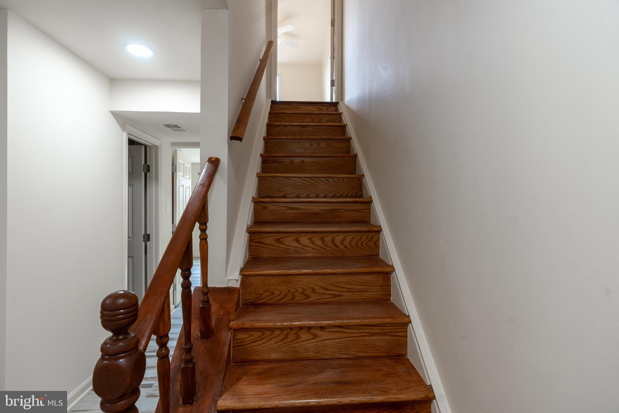 3713 CASTLE TERRACE 123-16