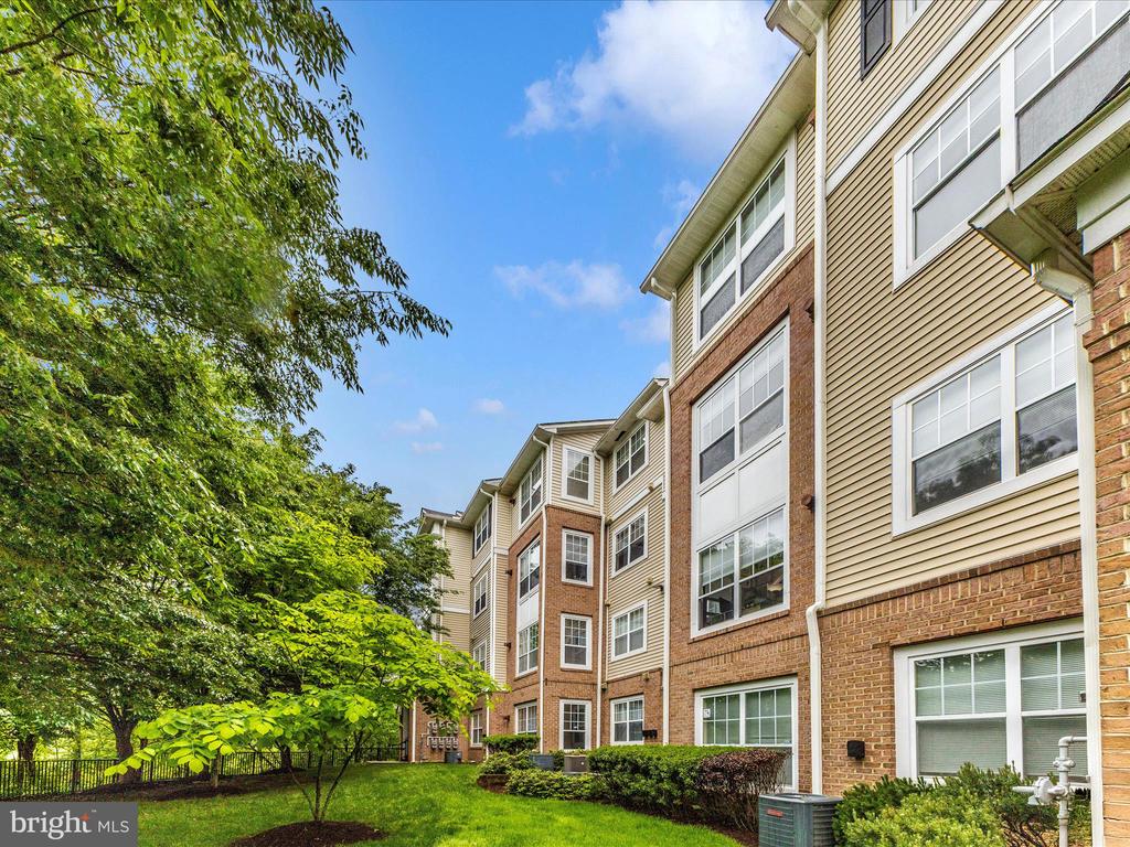 13506 DERRY GLEN COURT Unit: 402