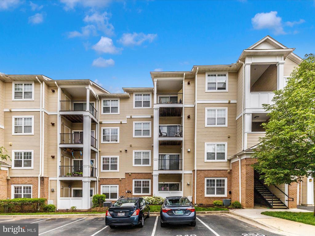 13506 DERRY GLEN COURT Unit: 402