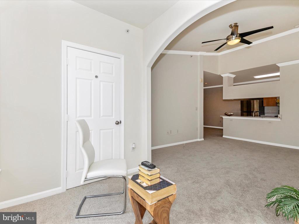 13506 DERRY GLEN COURT Unit: 402