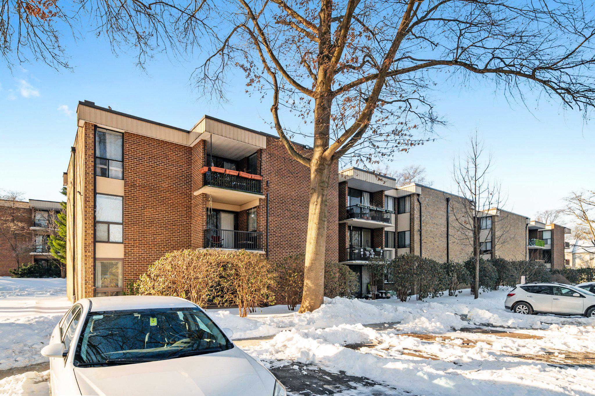 2110 BONNYWOOD LANE 3-102