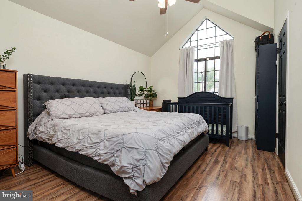 3451 HEWITT AVENUE Unit: 205