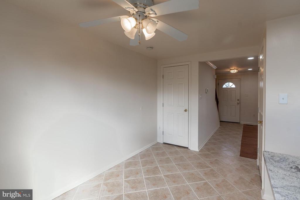 3713 CASTLE Unit: 123-16