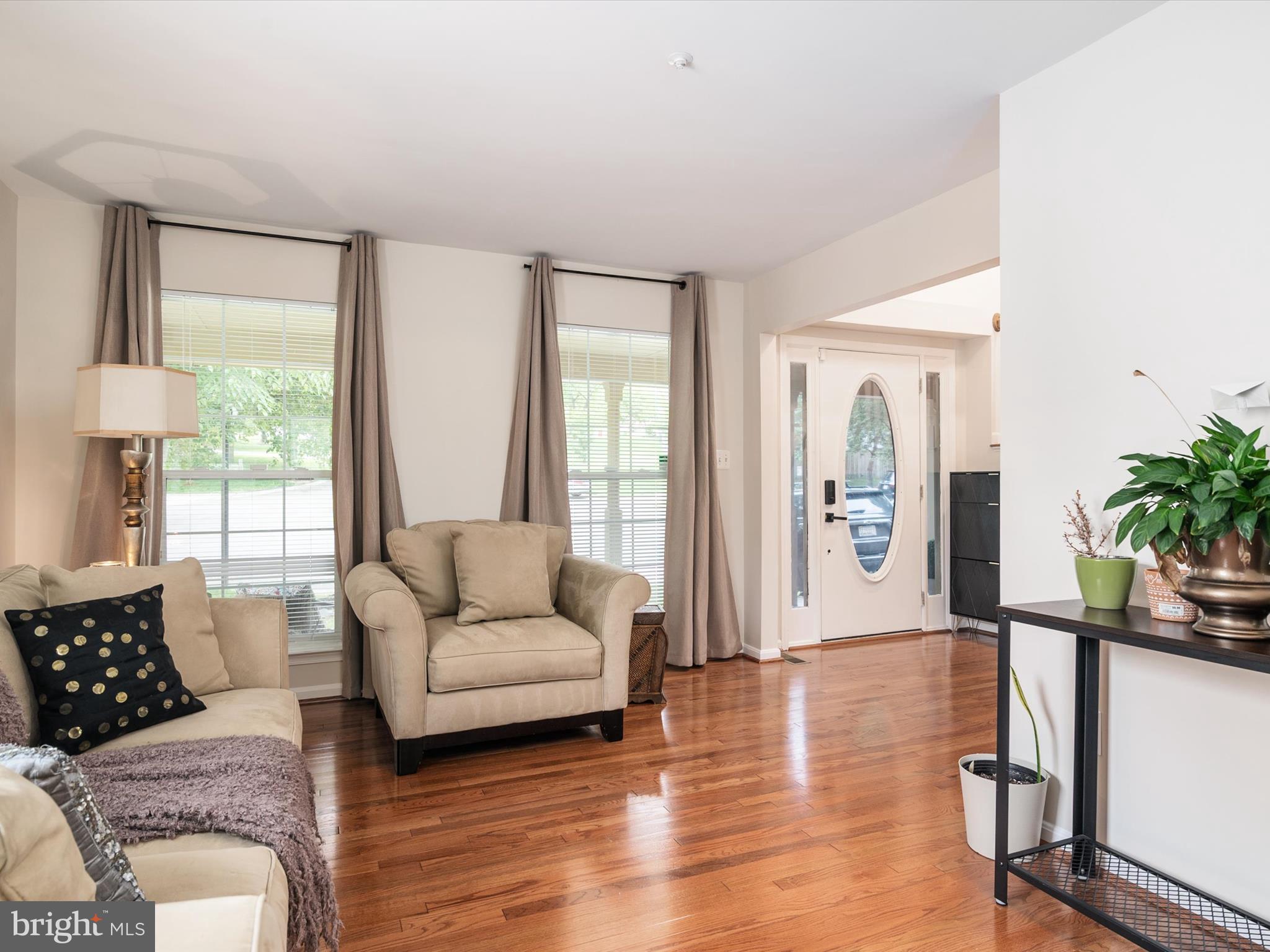 8500 TOPAZ COURT