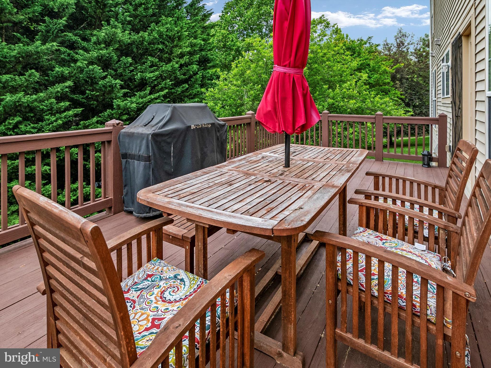 8500 TOPAZ COURT