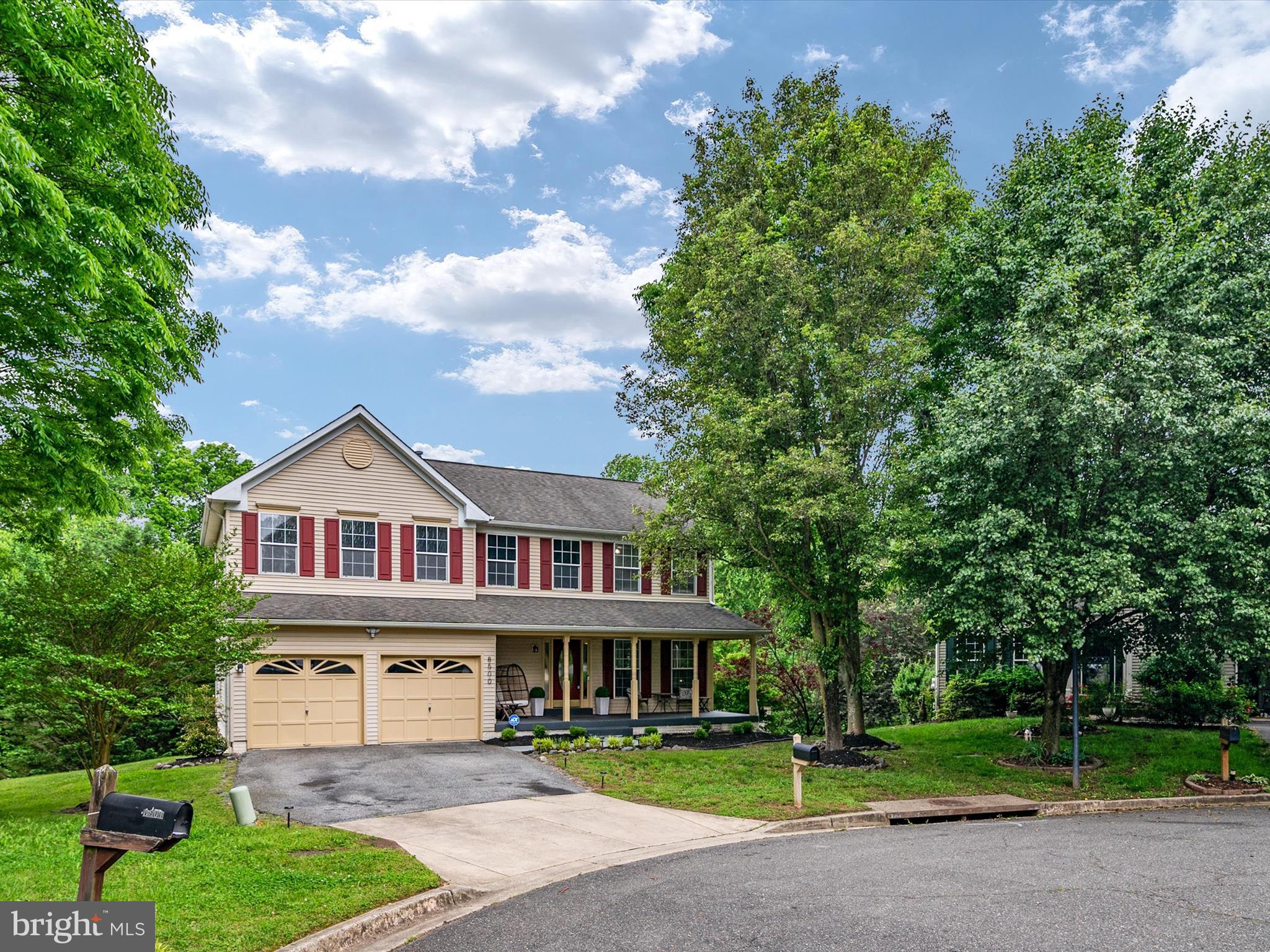 8500 TOPAZ COURT