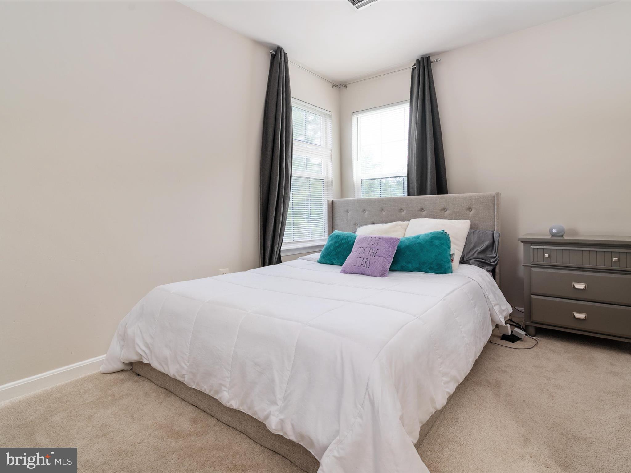 8500 TOPAZ COURT