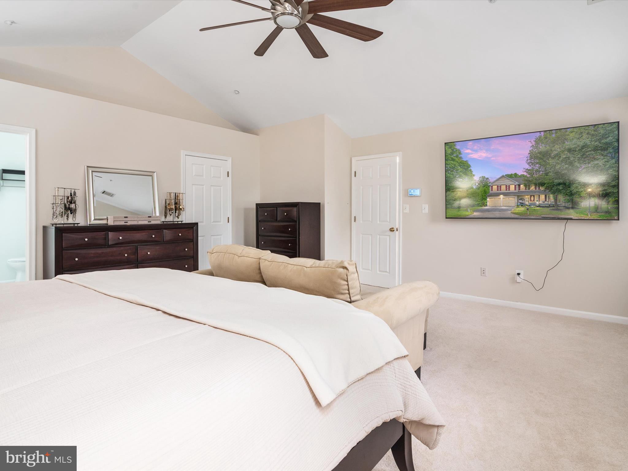 8500 TOPAZ COURT