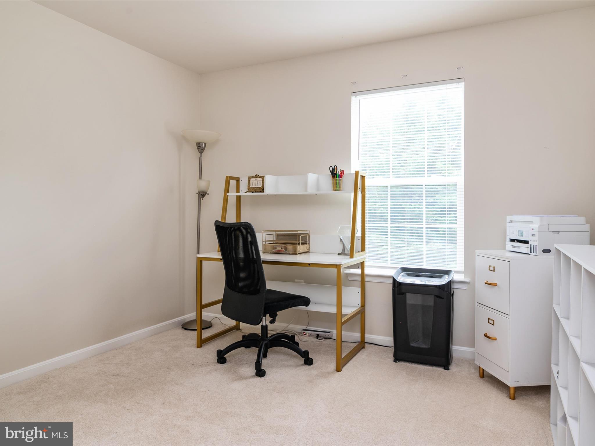 8500 TOPAZ COURT