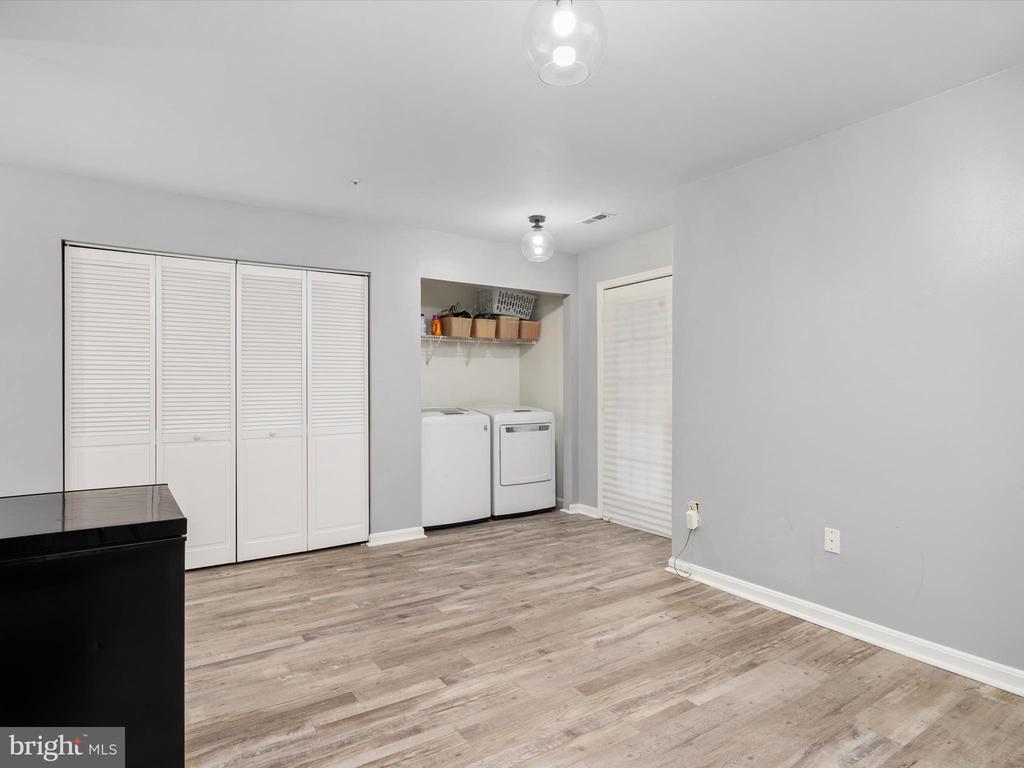 6106 ROSE BAY DRIVE