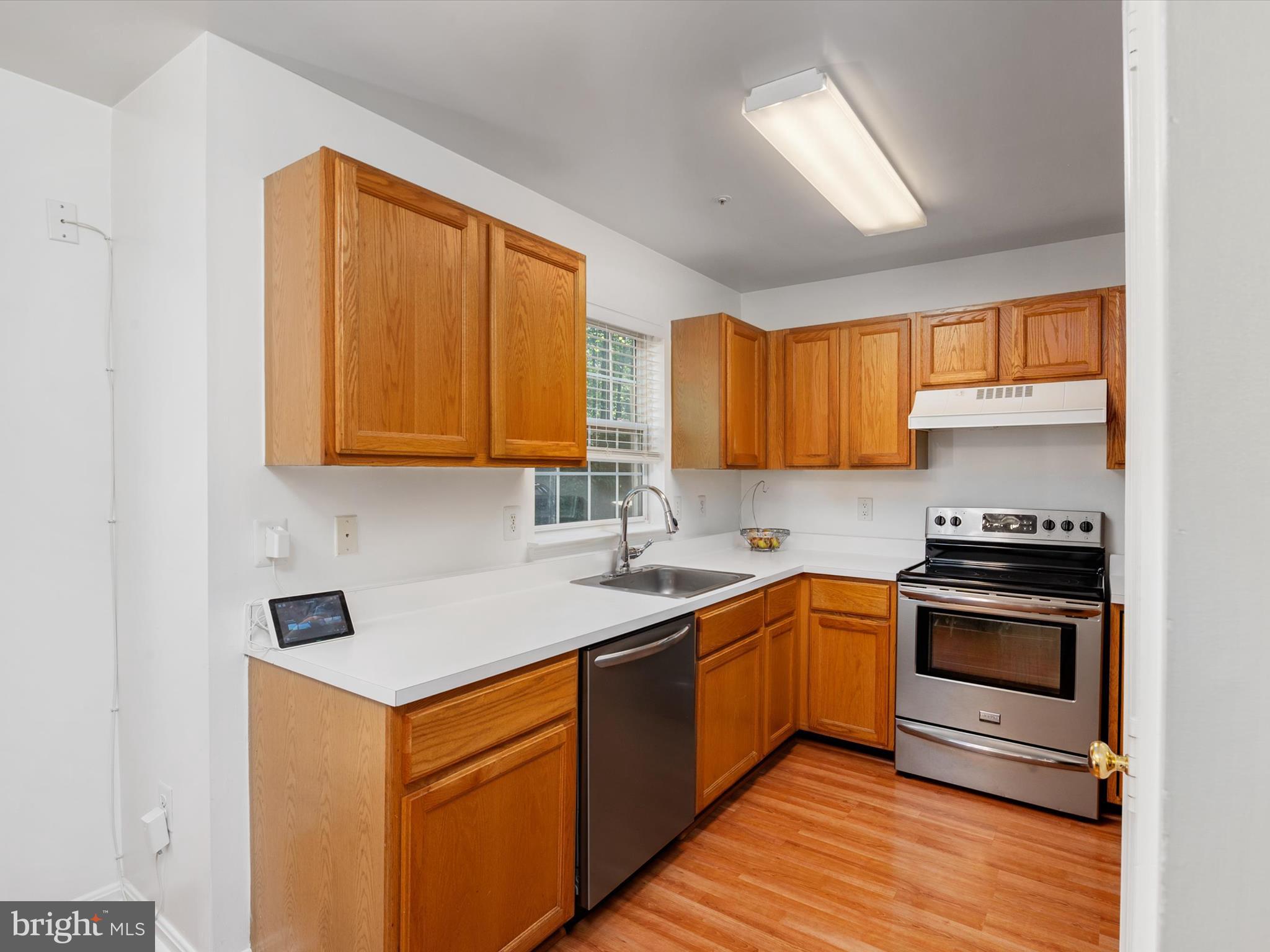 6106 ROSE BAY DRIVE