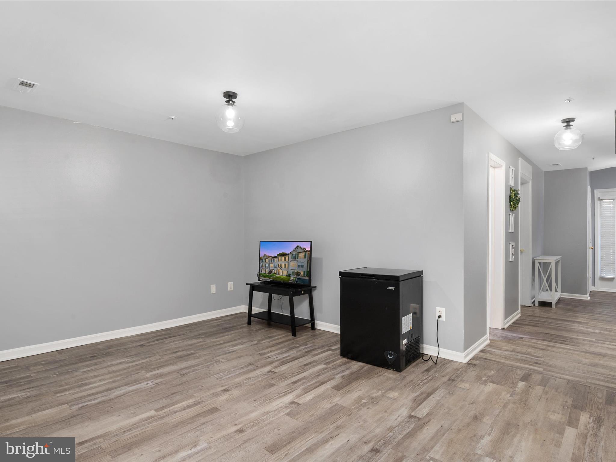 6106 ROSE BAY DRIVE