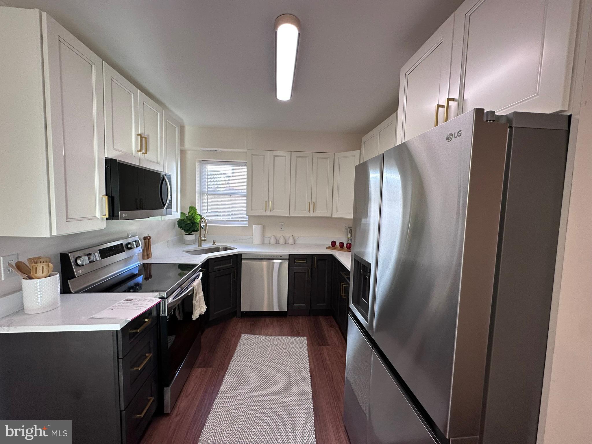 1107 NAVAHOE DRIVE