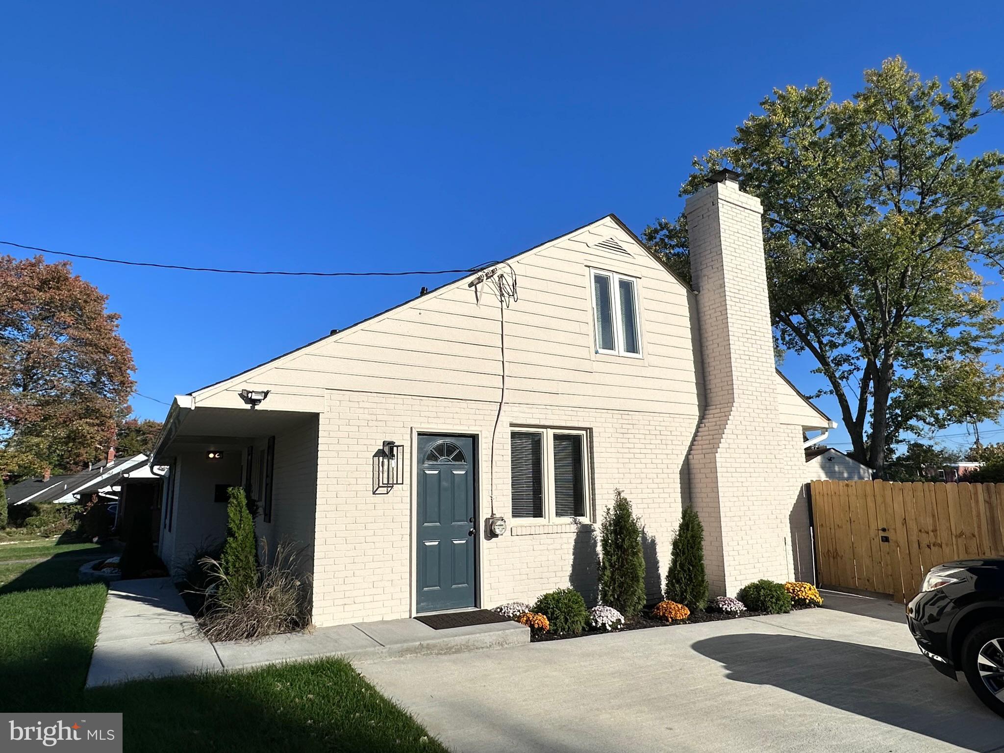 1107 NAVAHOE DRIVE