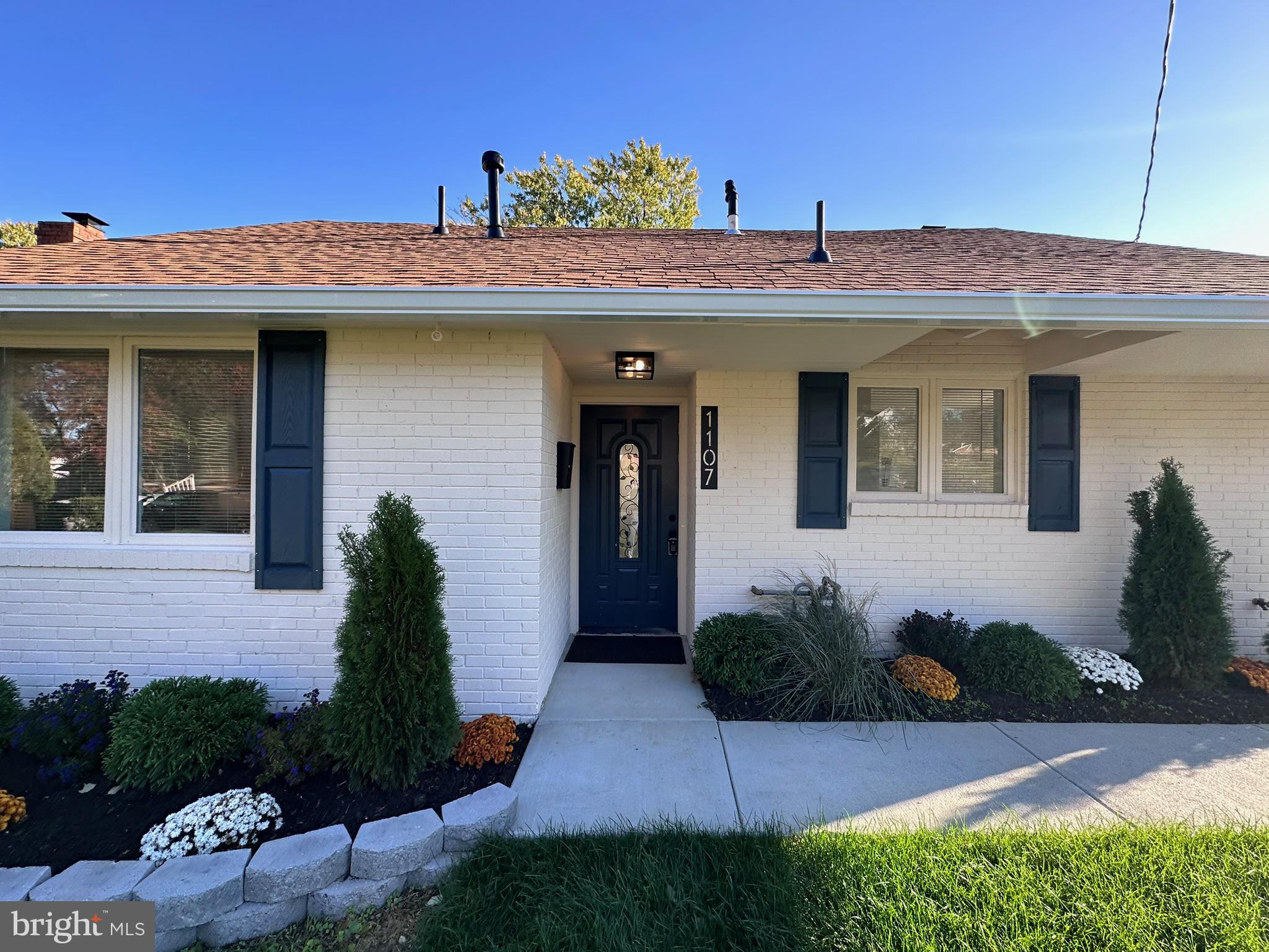 1107 NAVAHOE DRIVE