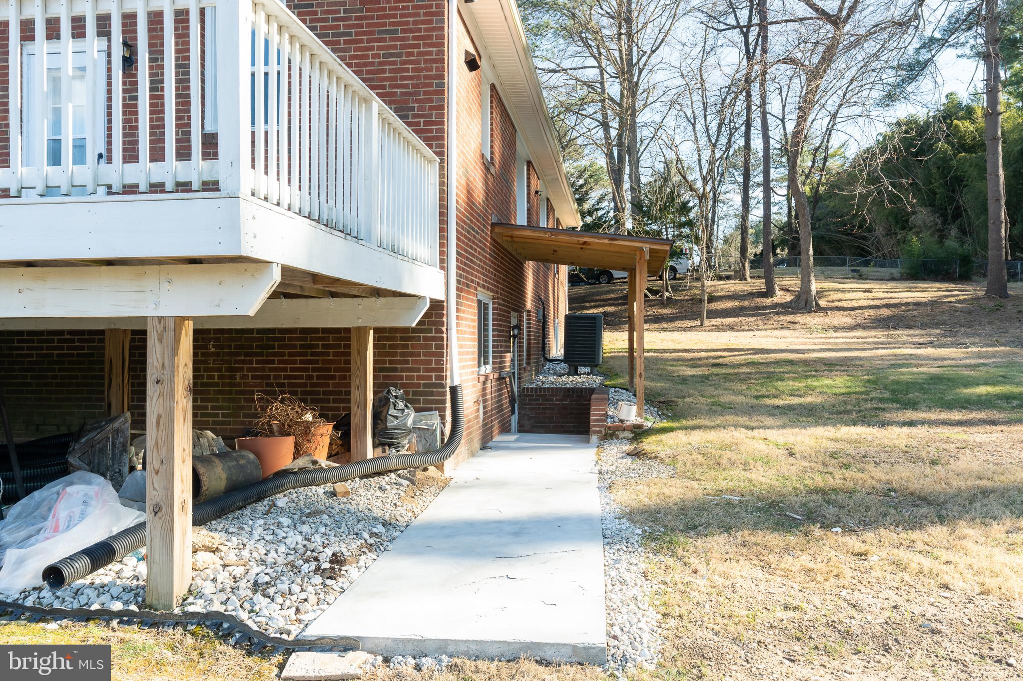 3201 MERRYDALE DRIVE