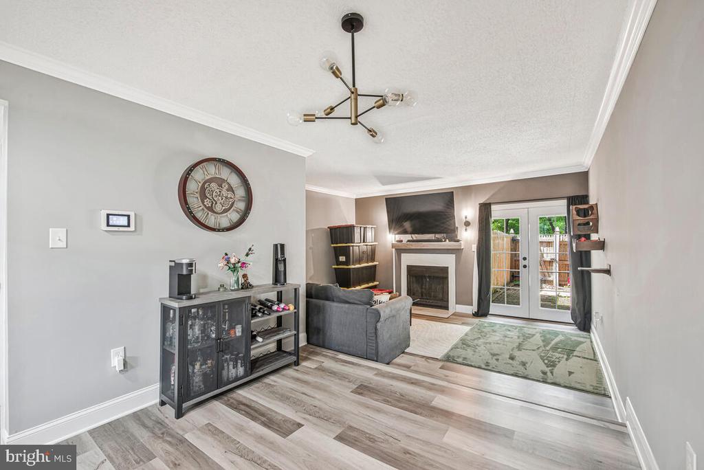 7642 N ARBORY WAY Unit: 136