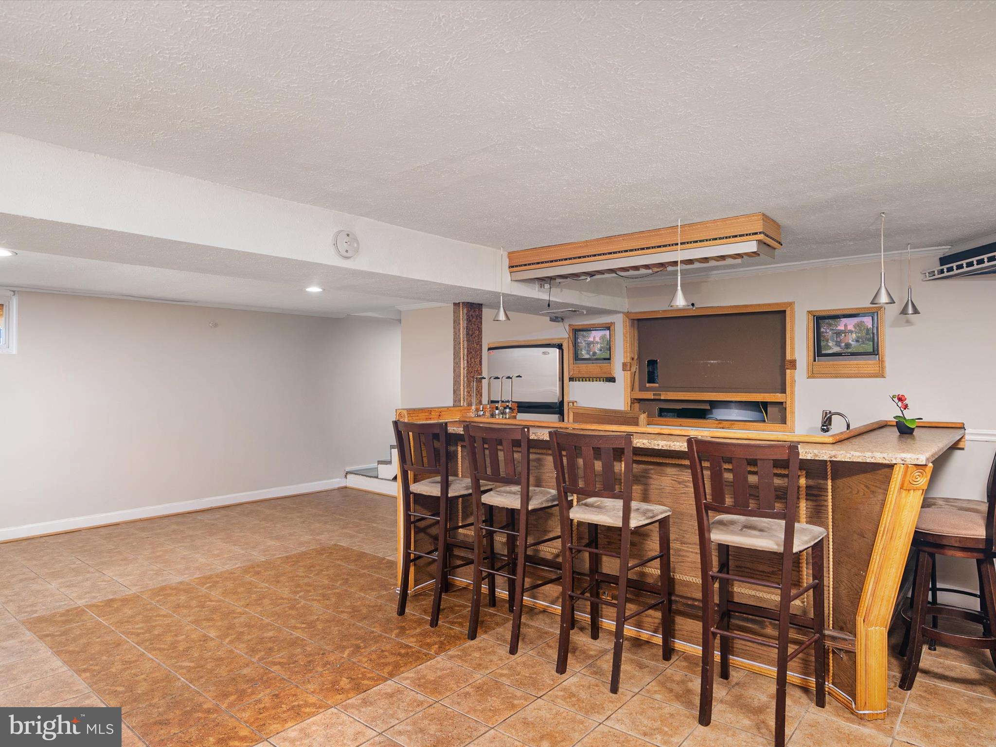 1207 WOODLARK DRIVE