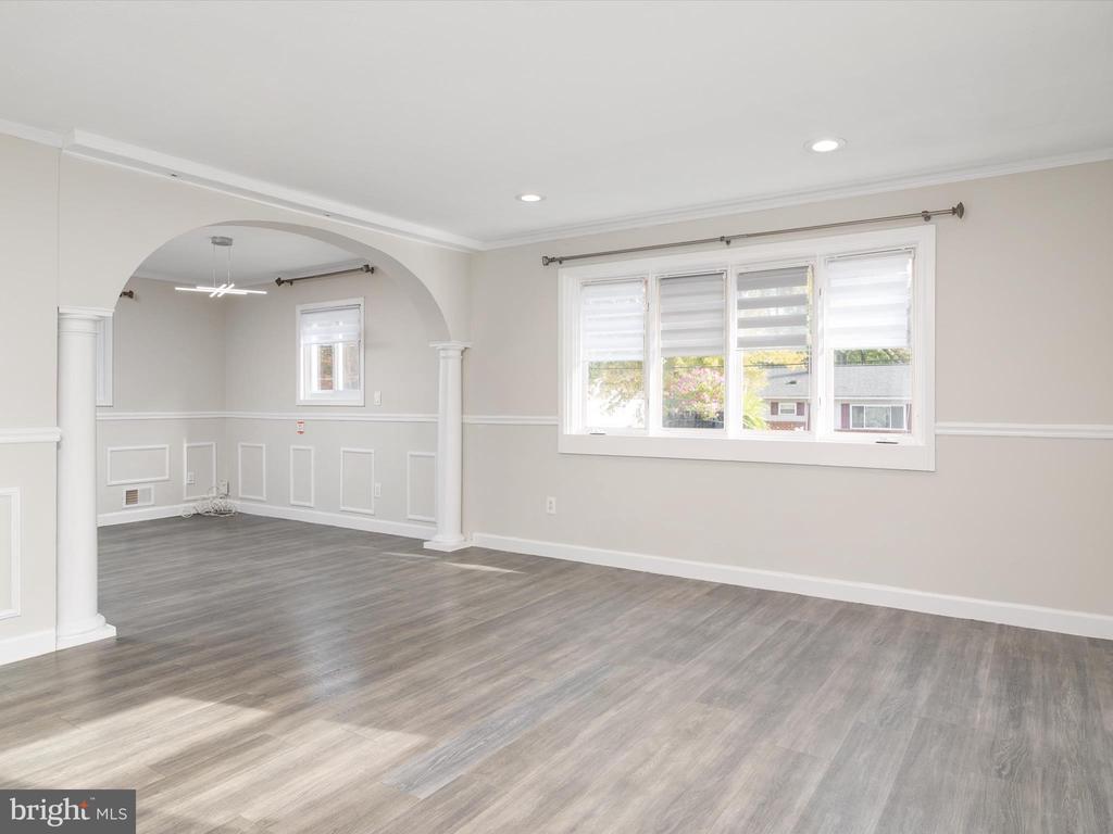 1207 WOODLARK DRIVE