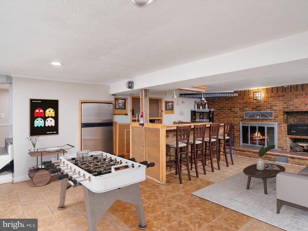 1207 WOODLARK DRIVE