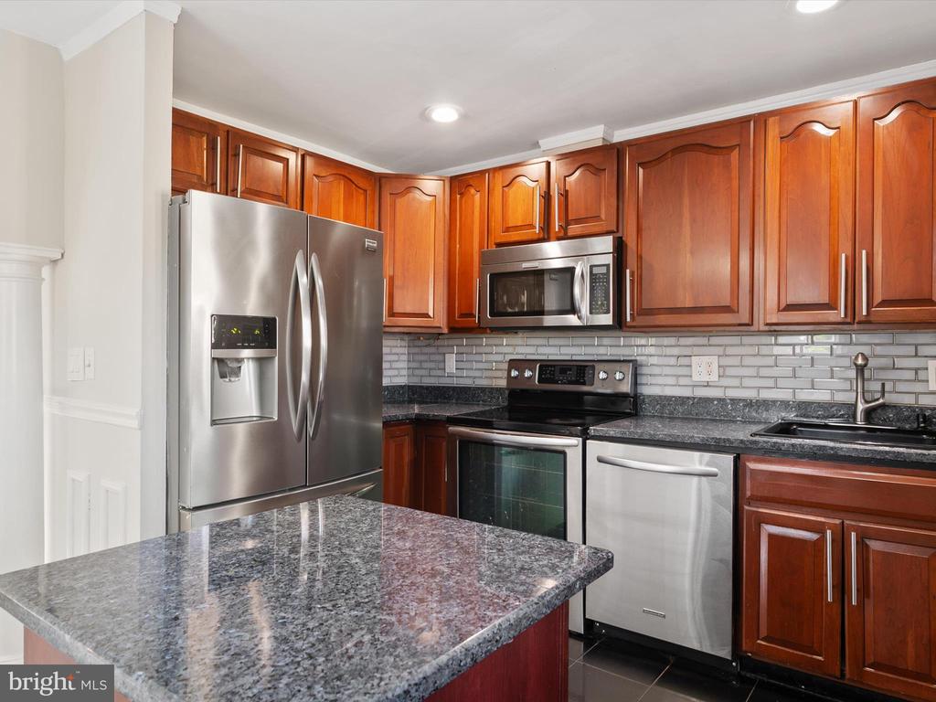 1207 WOODLARK DRIVE