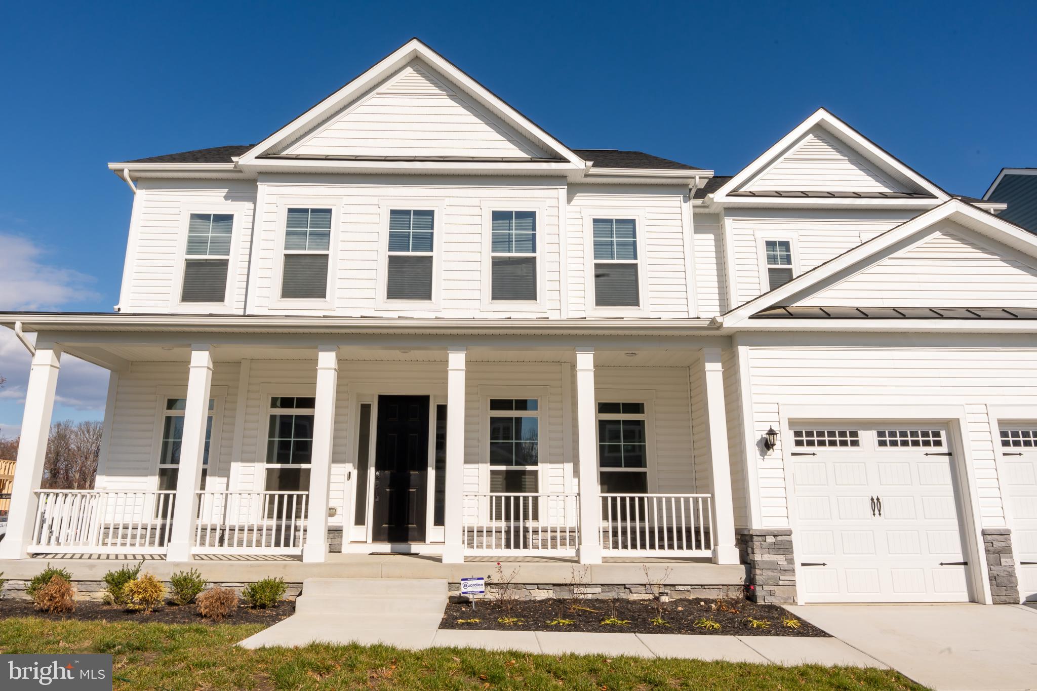 402 MEADOW CREEK DRIVE