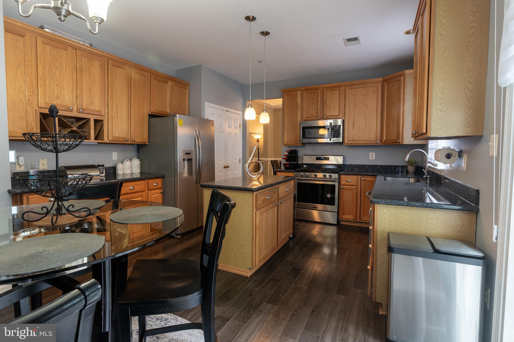 6004 GLENN STATION COURT