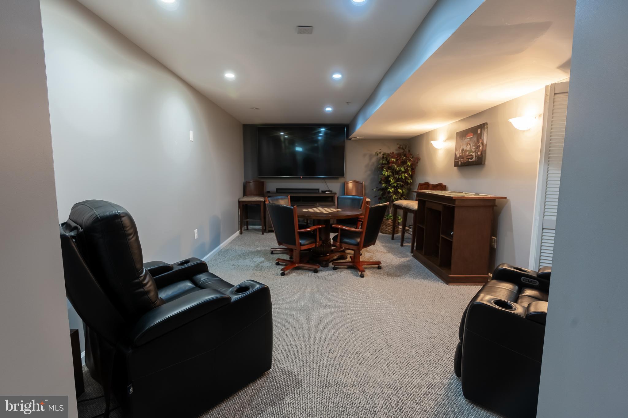 6004 GLENN STATION COURT