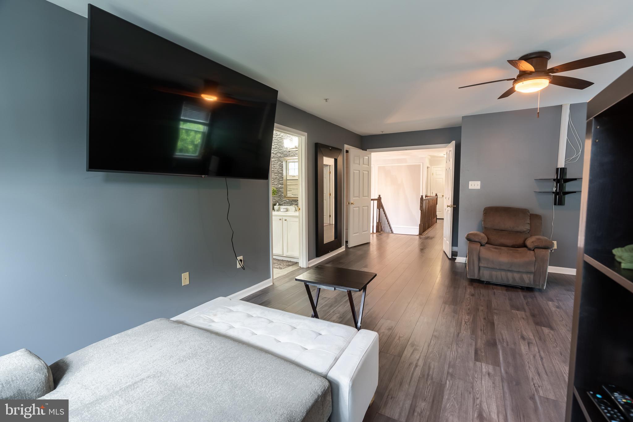 6004 GLENN STATION COURT