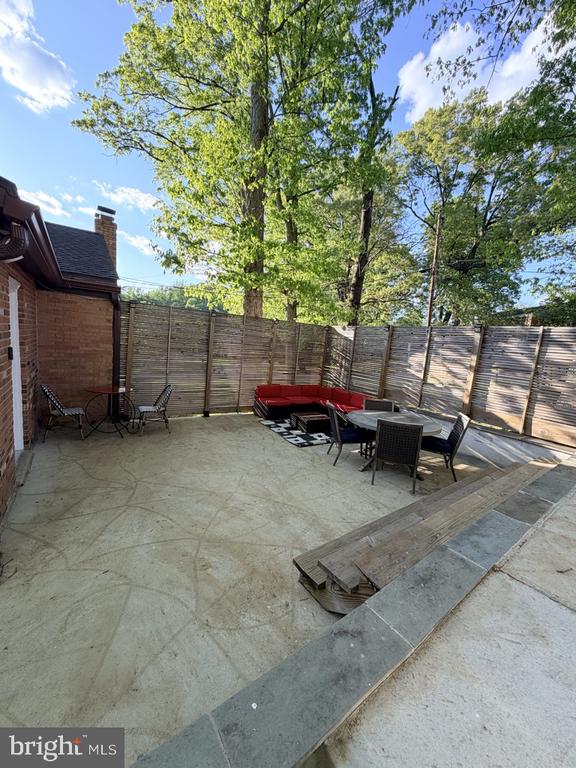 7500 HARRISON LANE