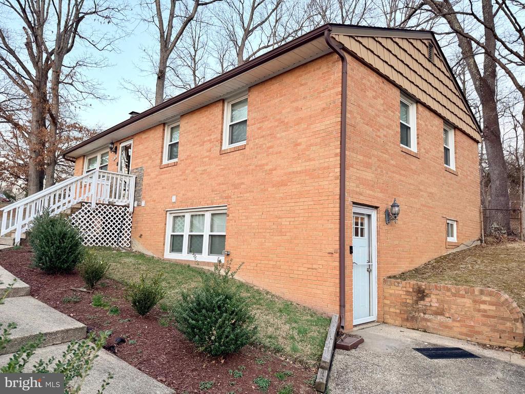 7500 HARRISON LANE
