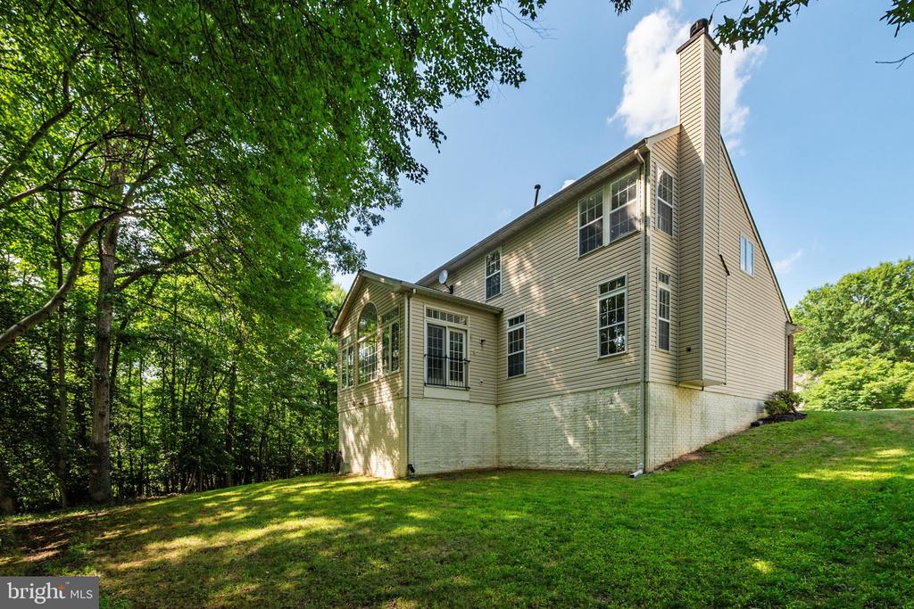 10601 WOOD POINTE TERRACE