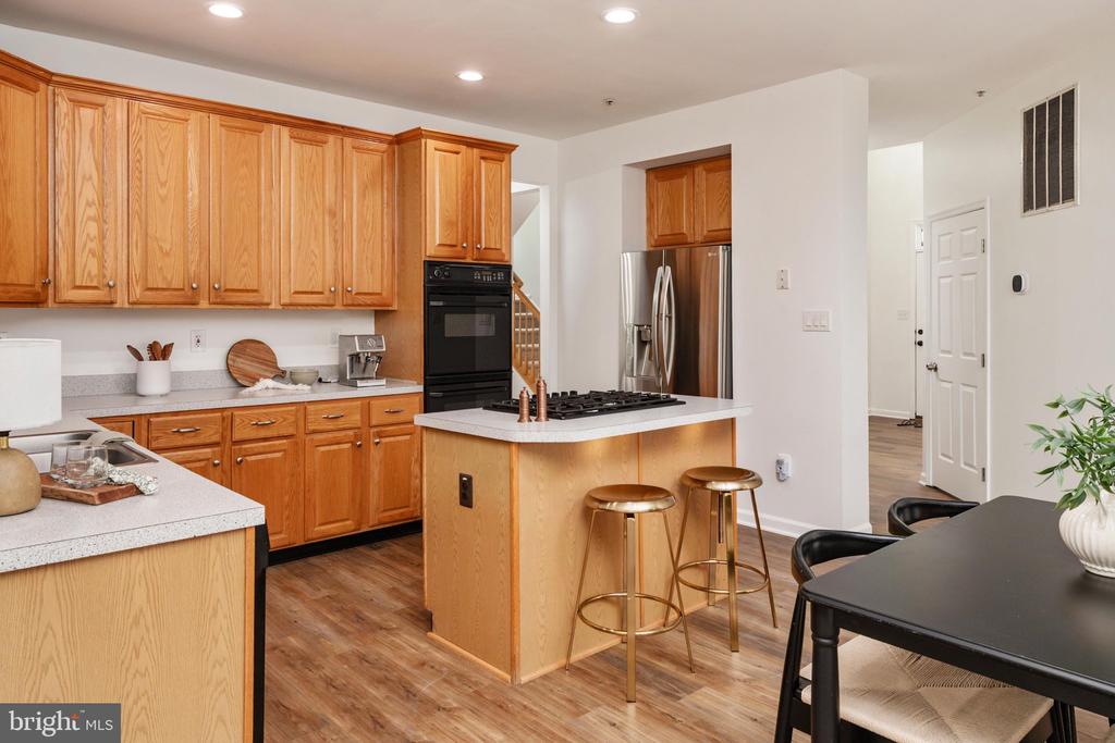 10601 WOOD POINTE TERRACE
