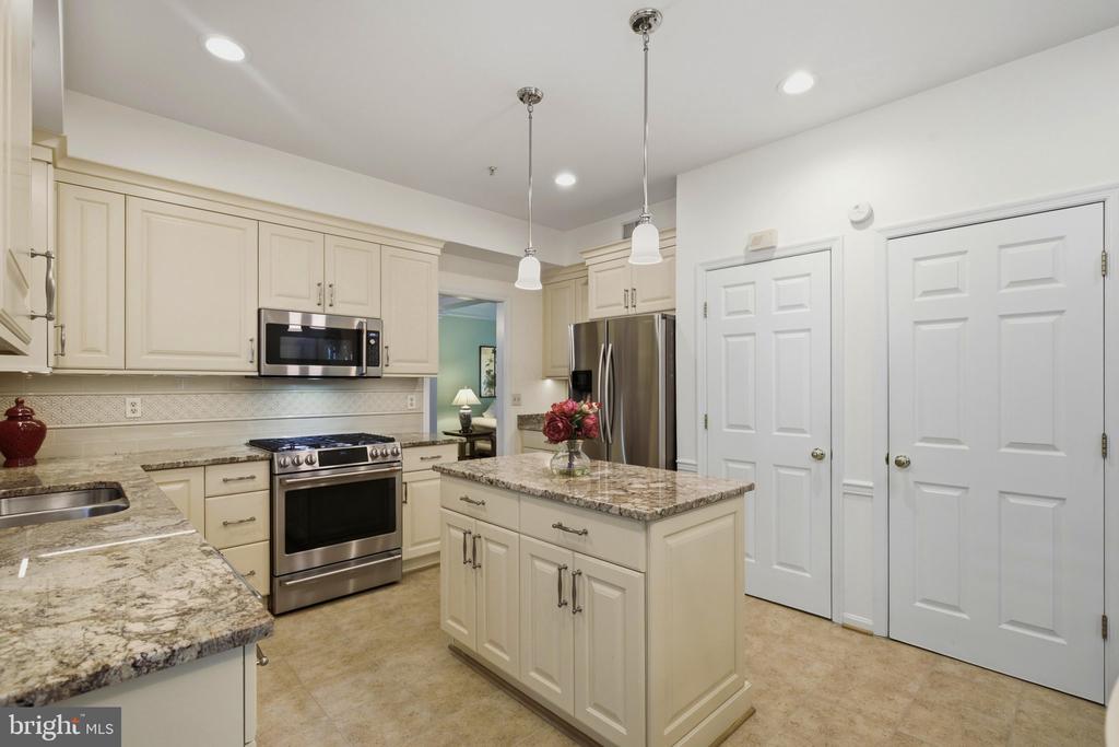 14407 SECRETARIAT DRIVE
