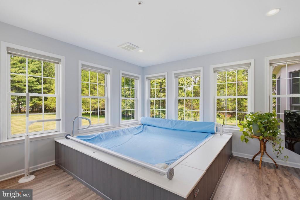 14407 SECRETARIAT DRIVE