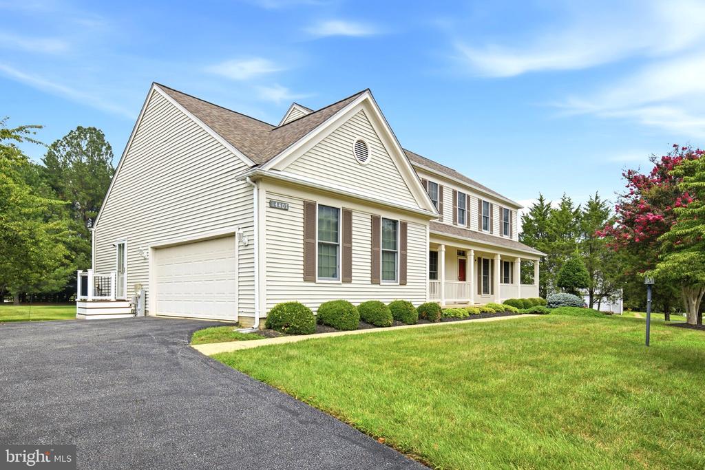 14407 SECRETARIAT DRIVE