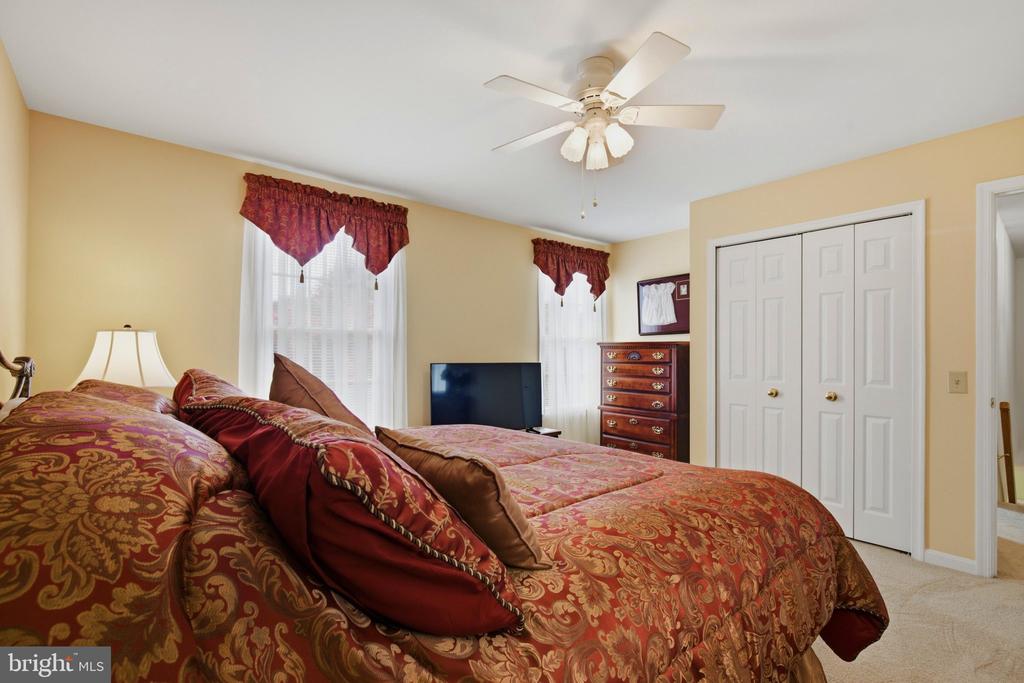 14407 SECRETARIAT DRIVE
