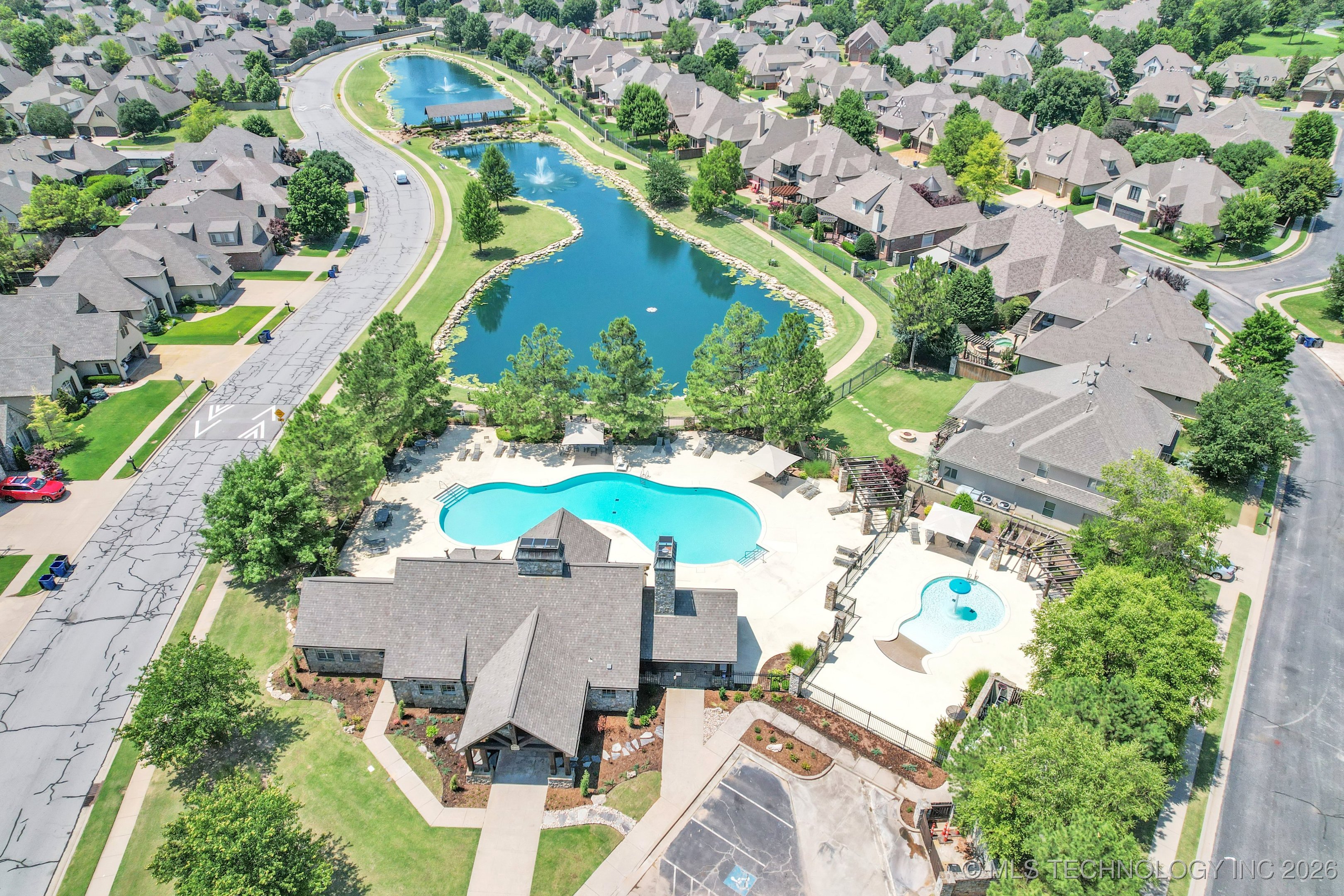 11908 S Sandusky Avenue