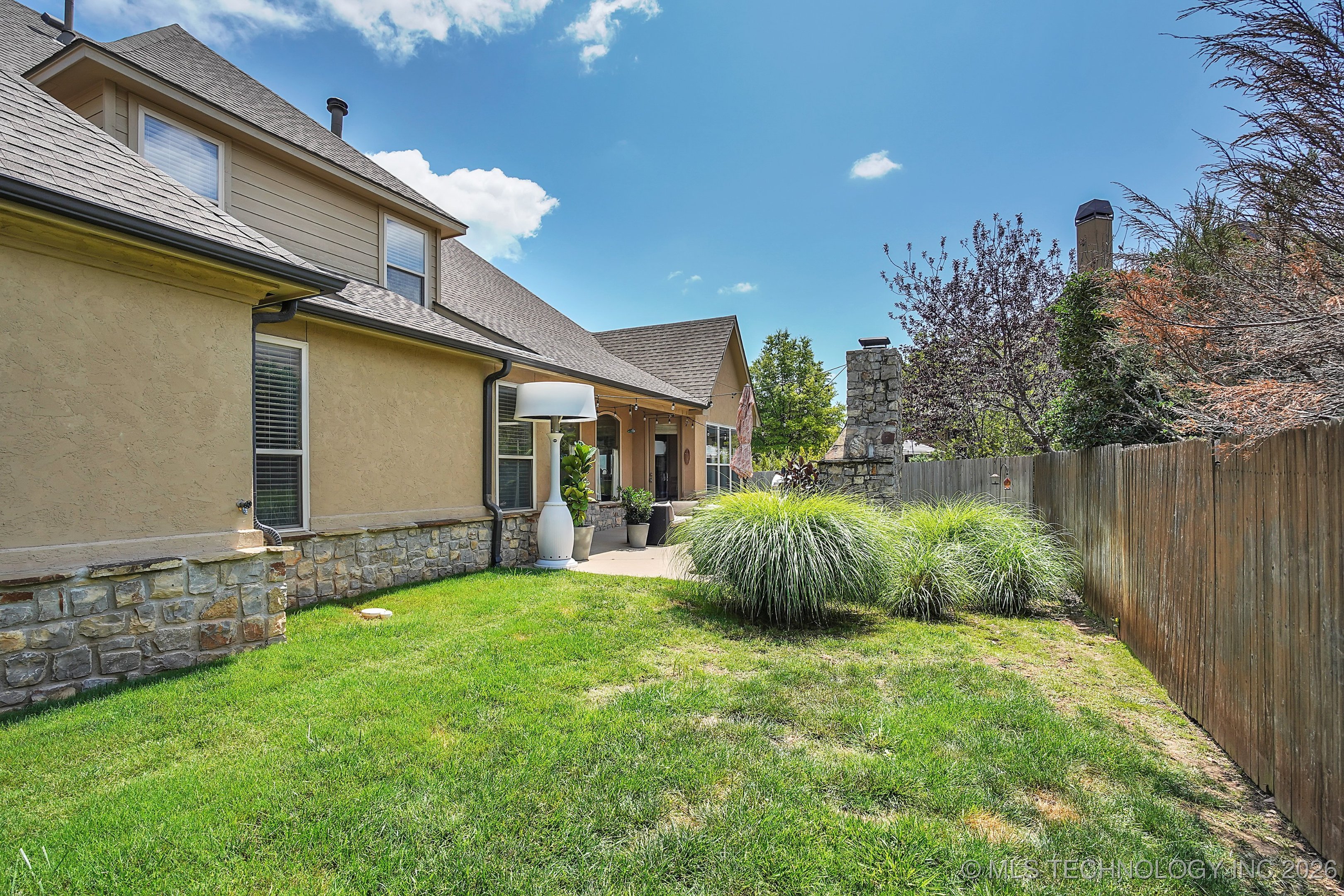 11908 S Sandusky Avenue