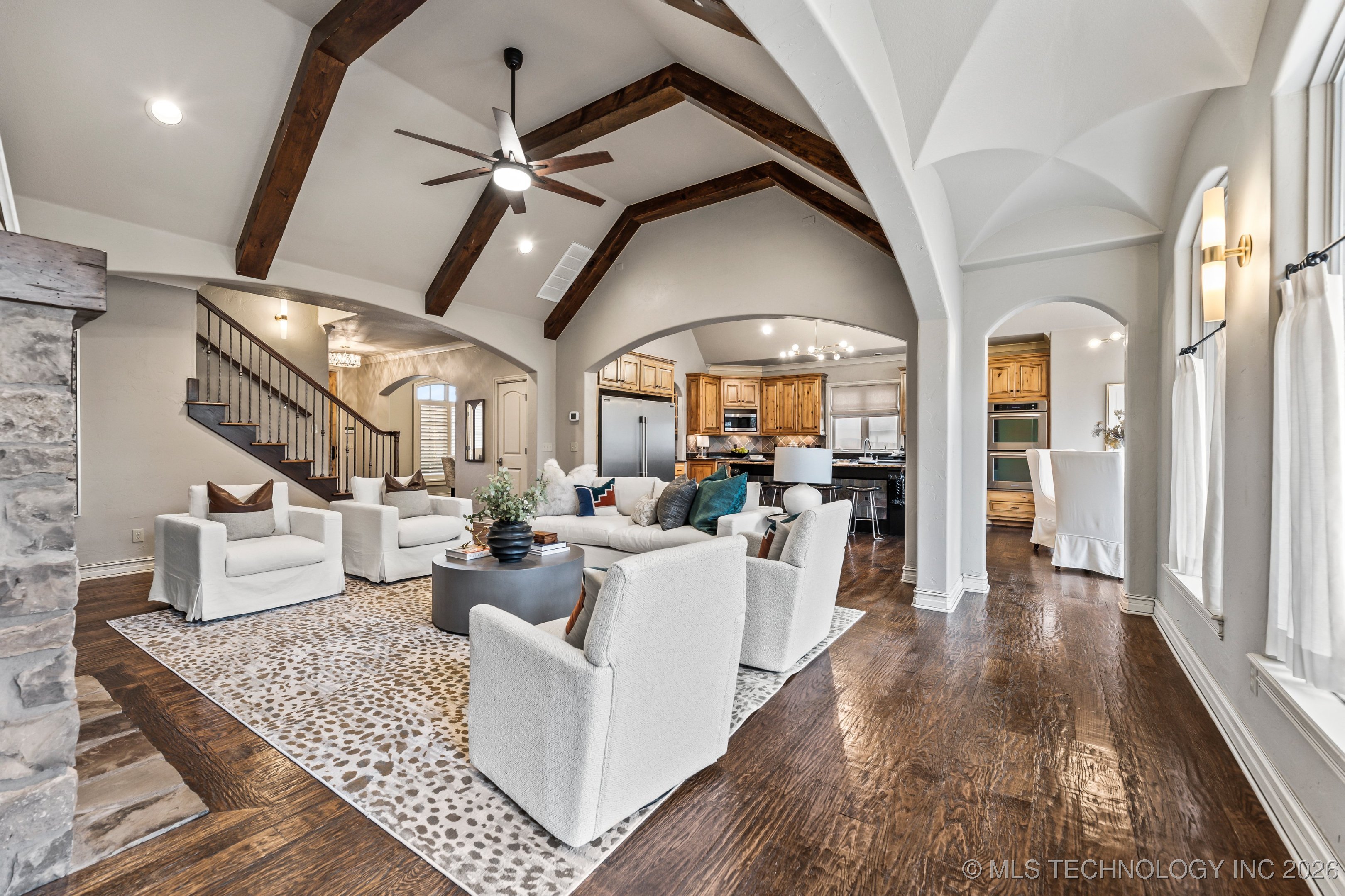 11908 S Sandusky Avenue