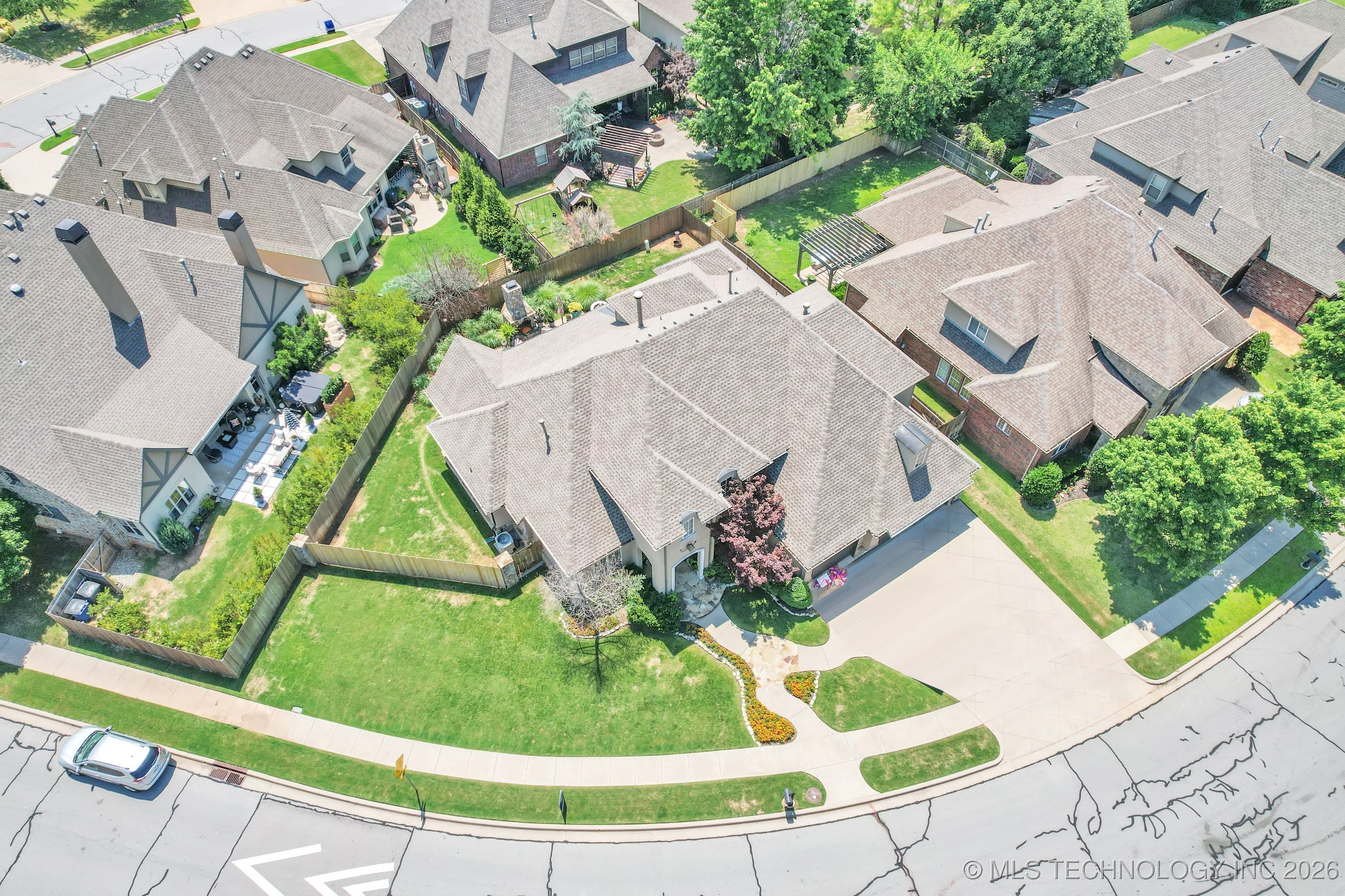 11908 S Sandusky Avenue