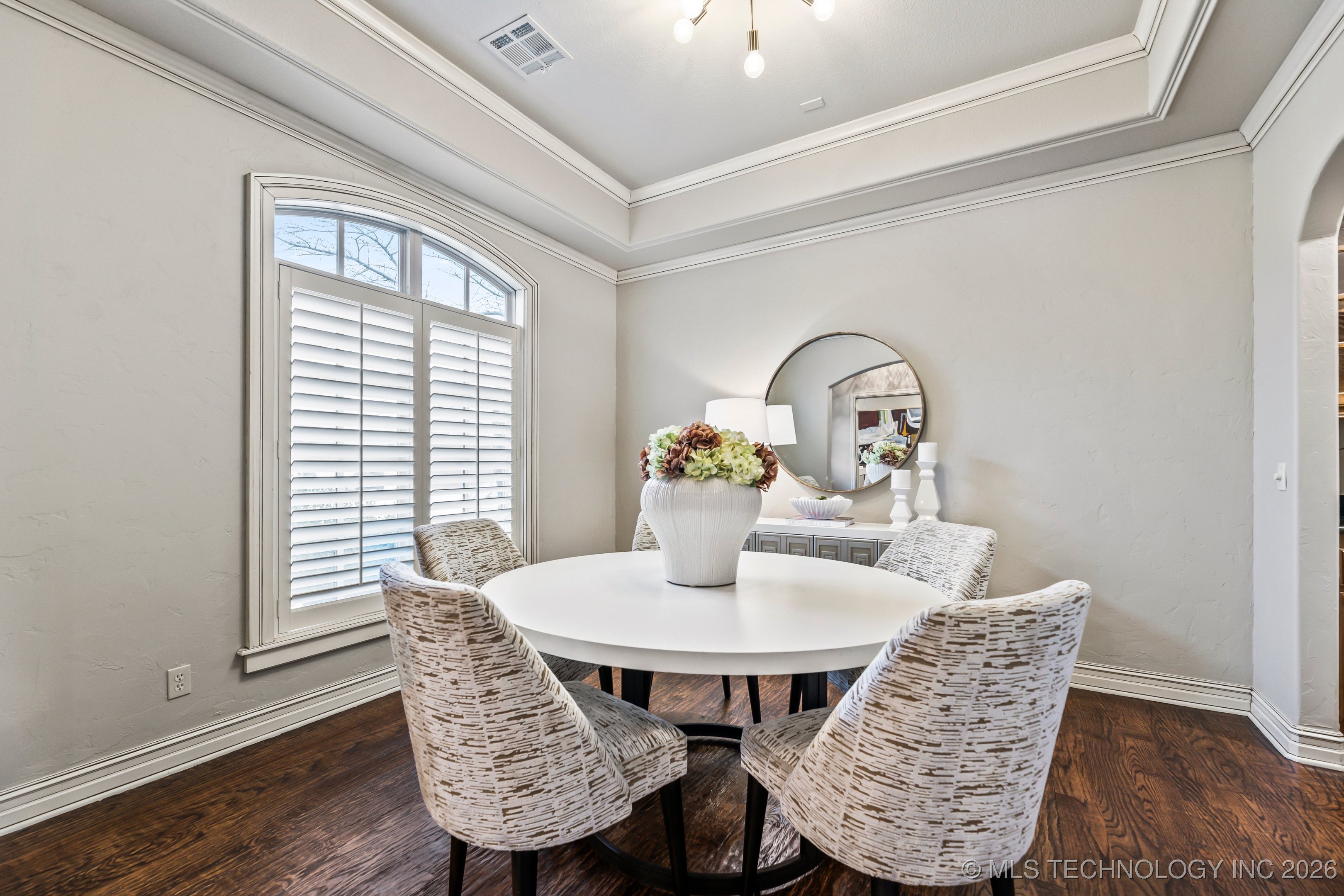 11908 S Sandusky Avenue