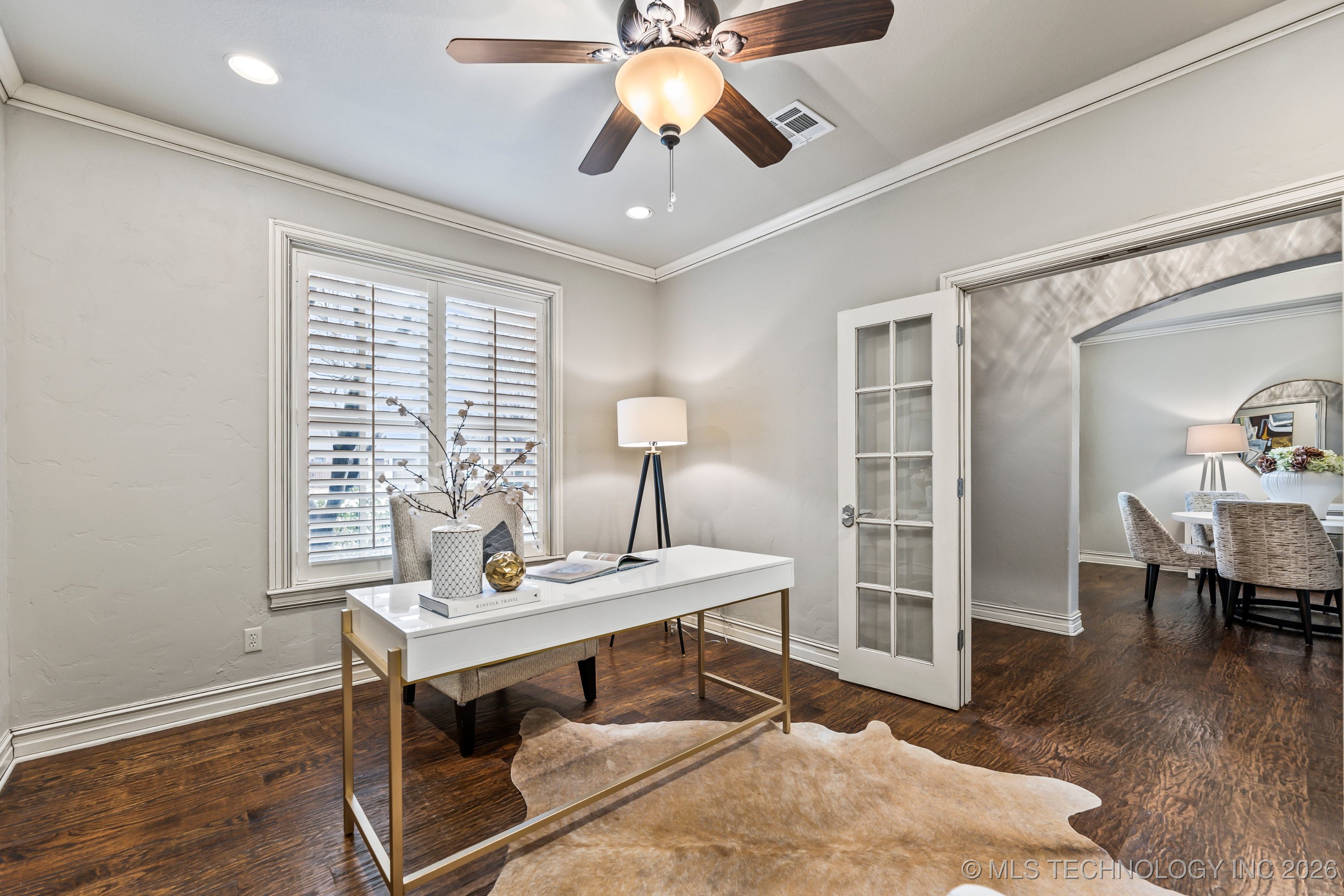 11908 S Sandusky Avenue