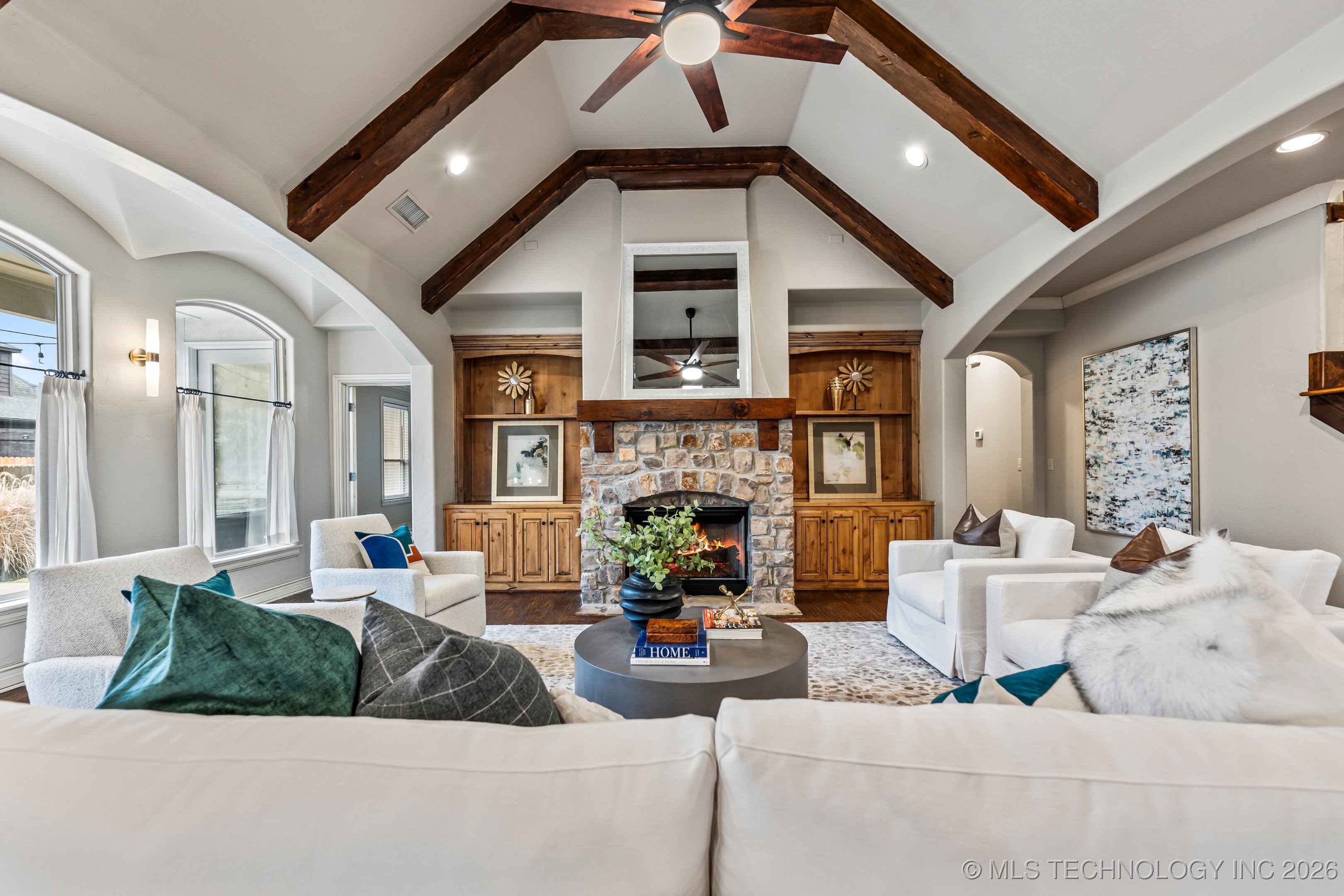 11908 S Sandusky Avenue