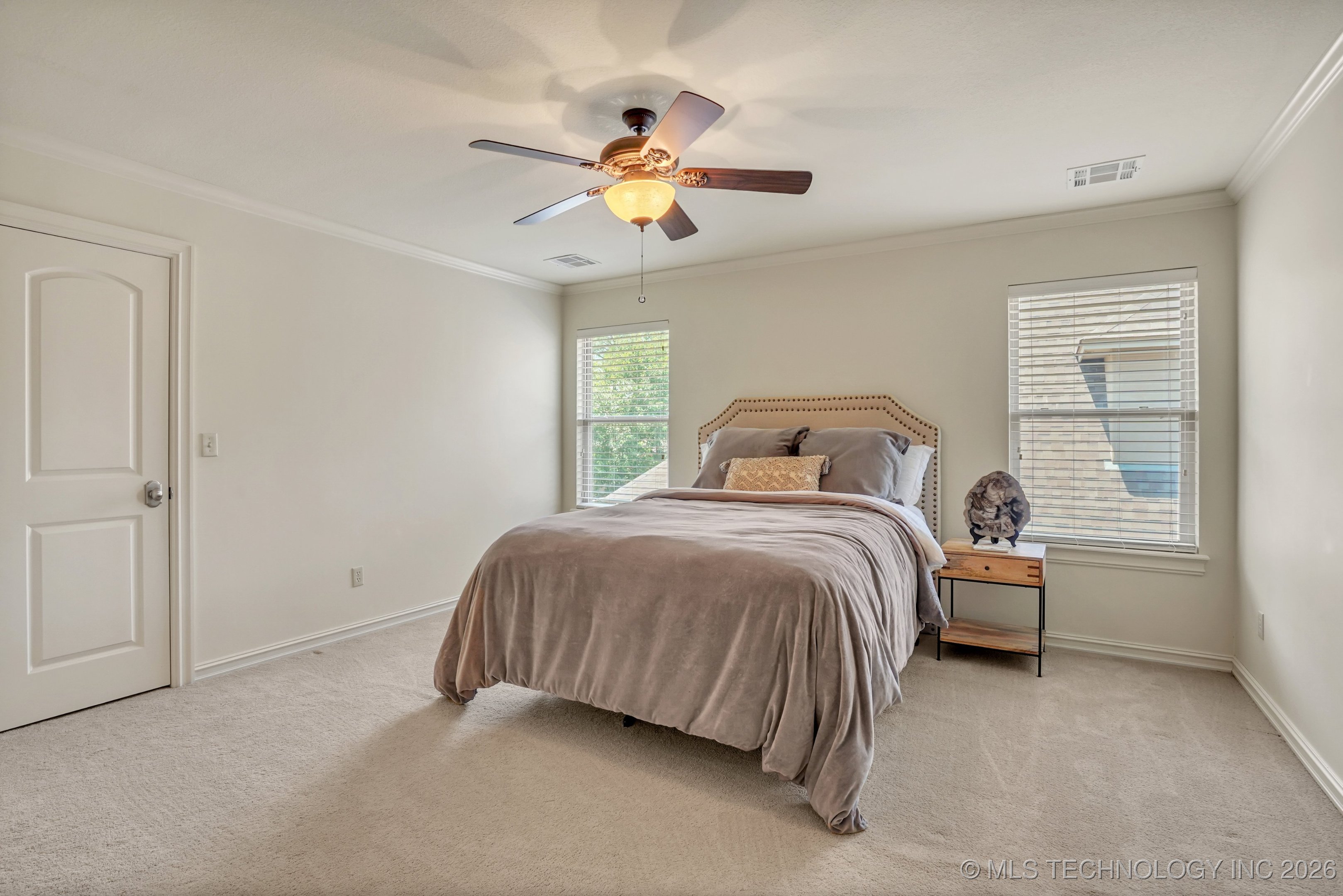 11908 S Sandusky Avenue