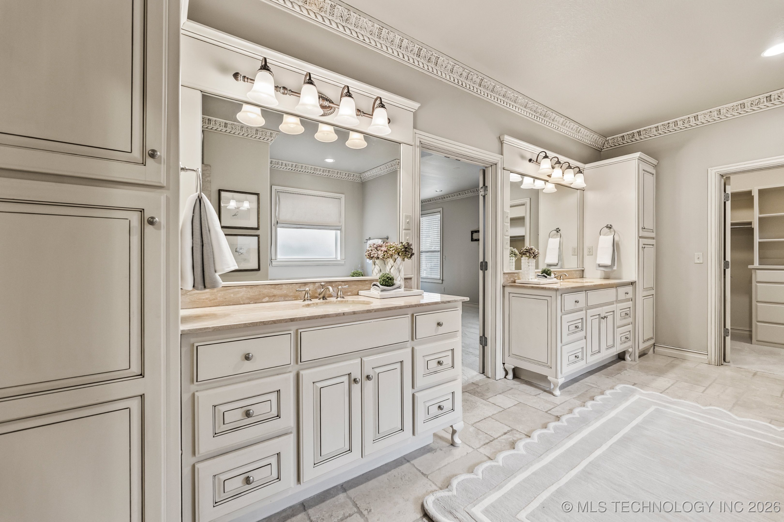 11908 S Sandusky Avenue