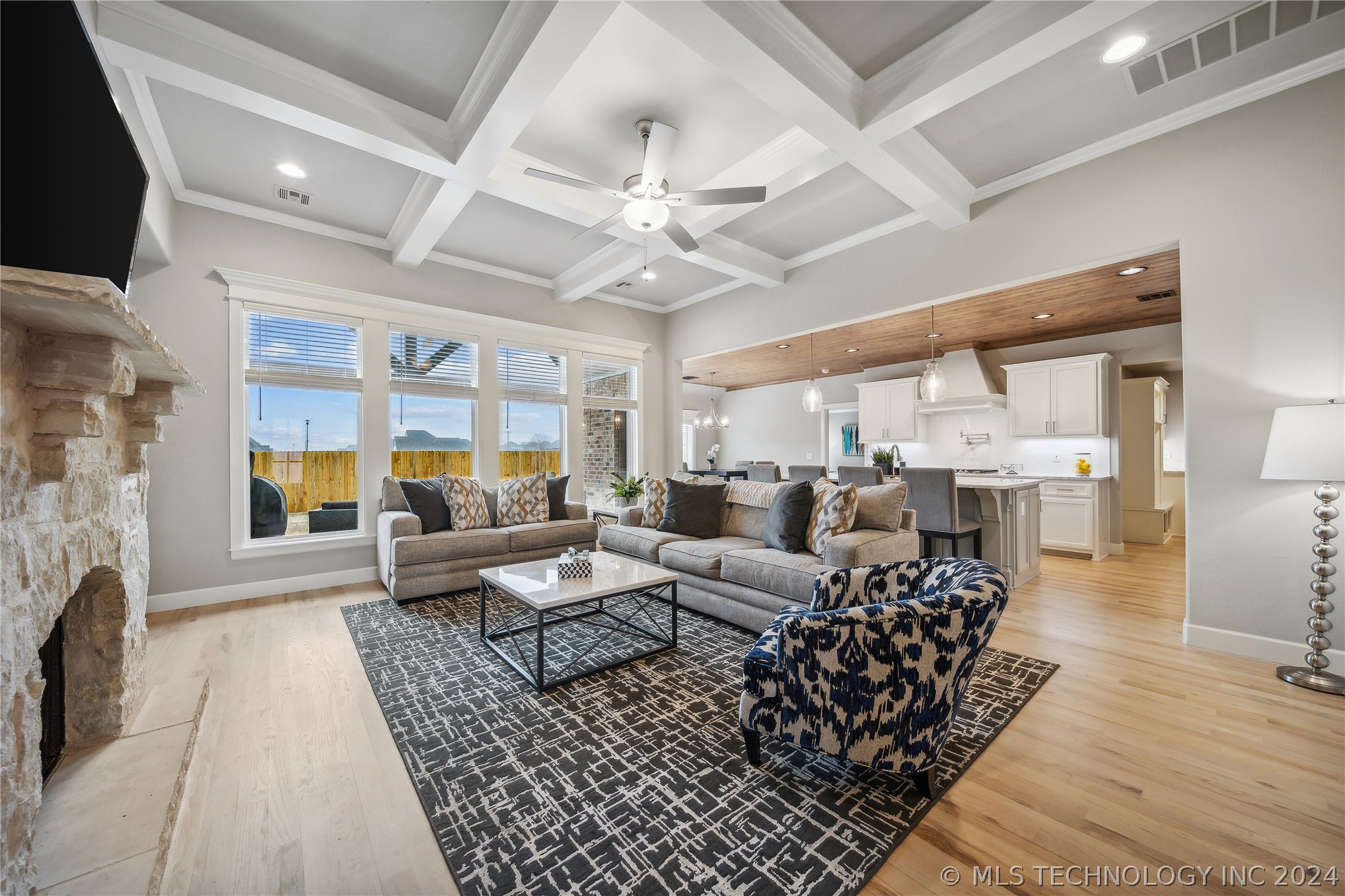 2924 S Olympia Street