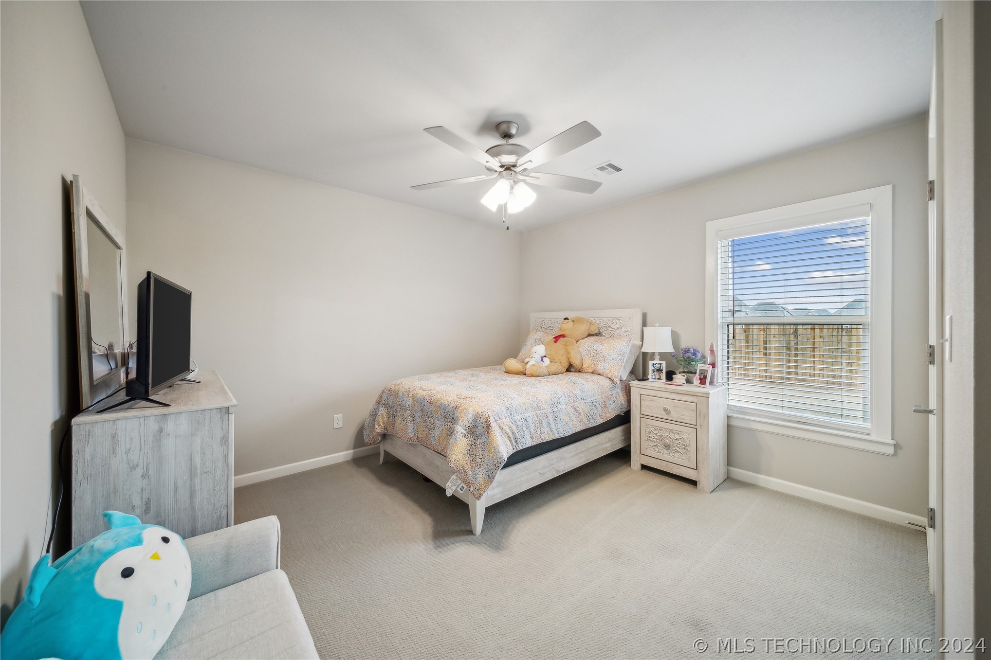 2924 S Olympia Street