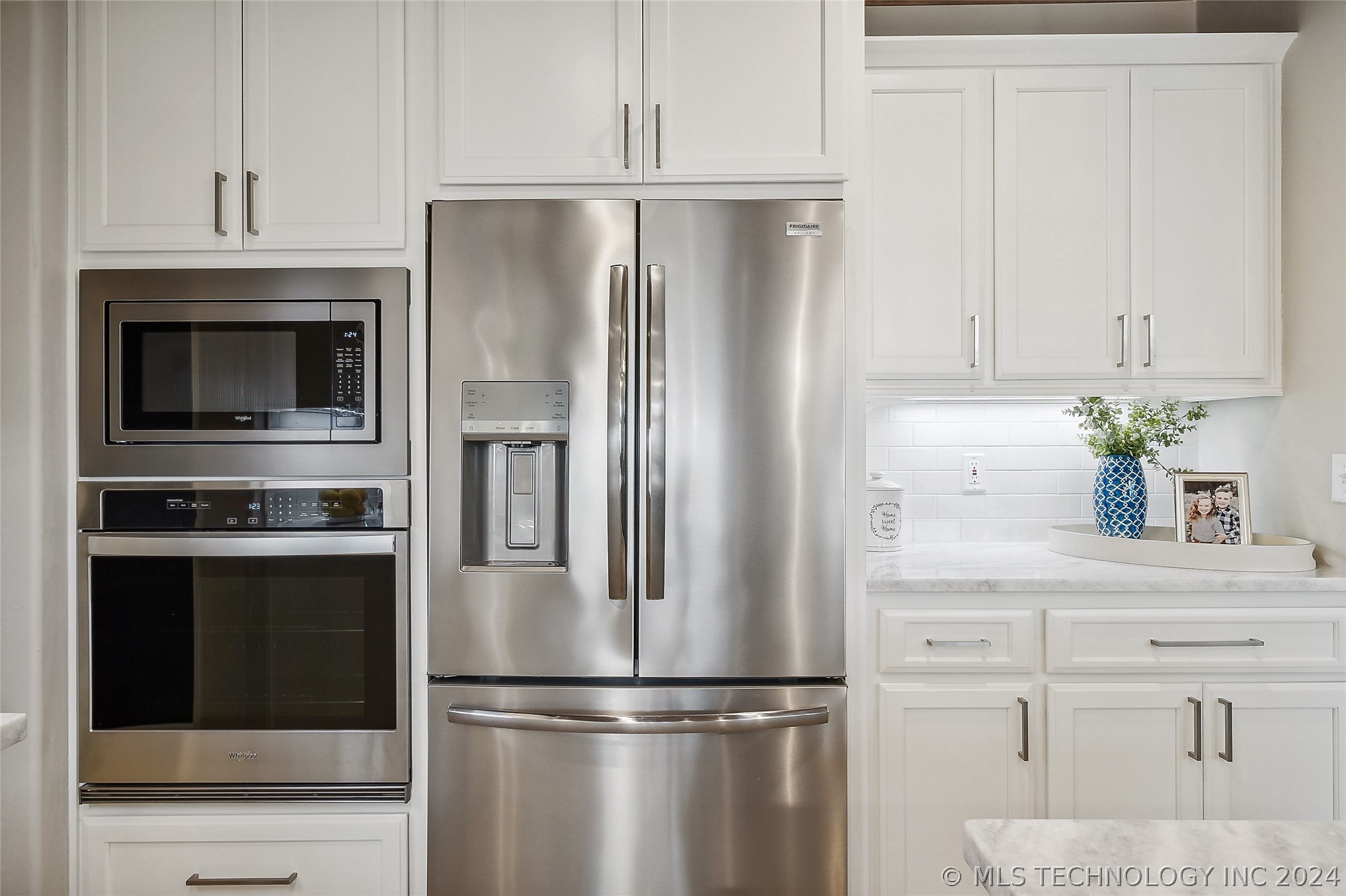 2924 S Olympia Street