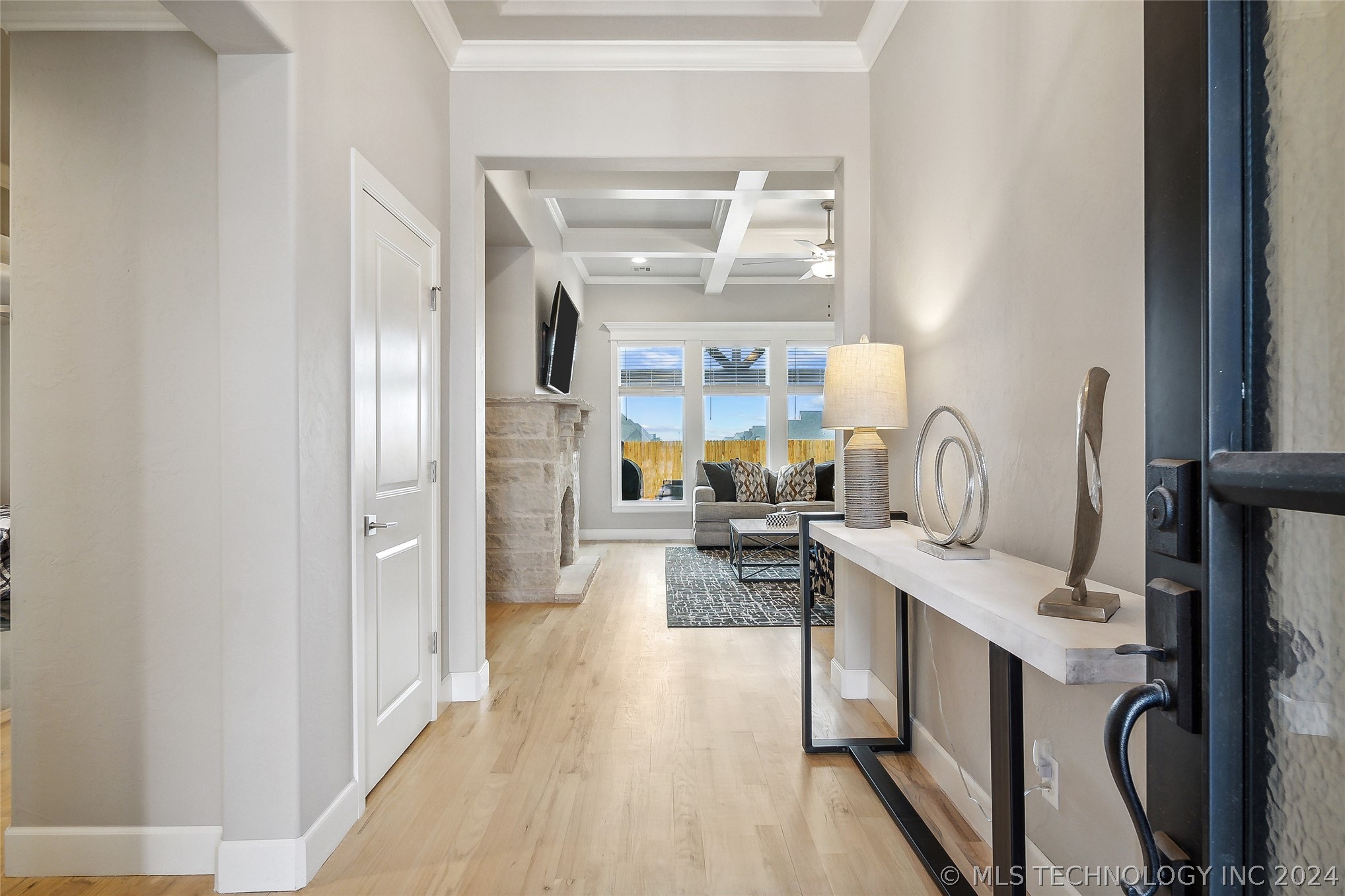 2924 S Olympia Street